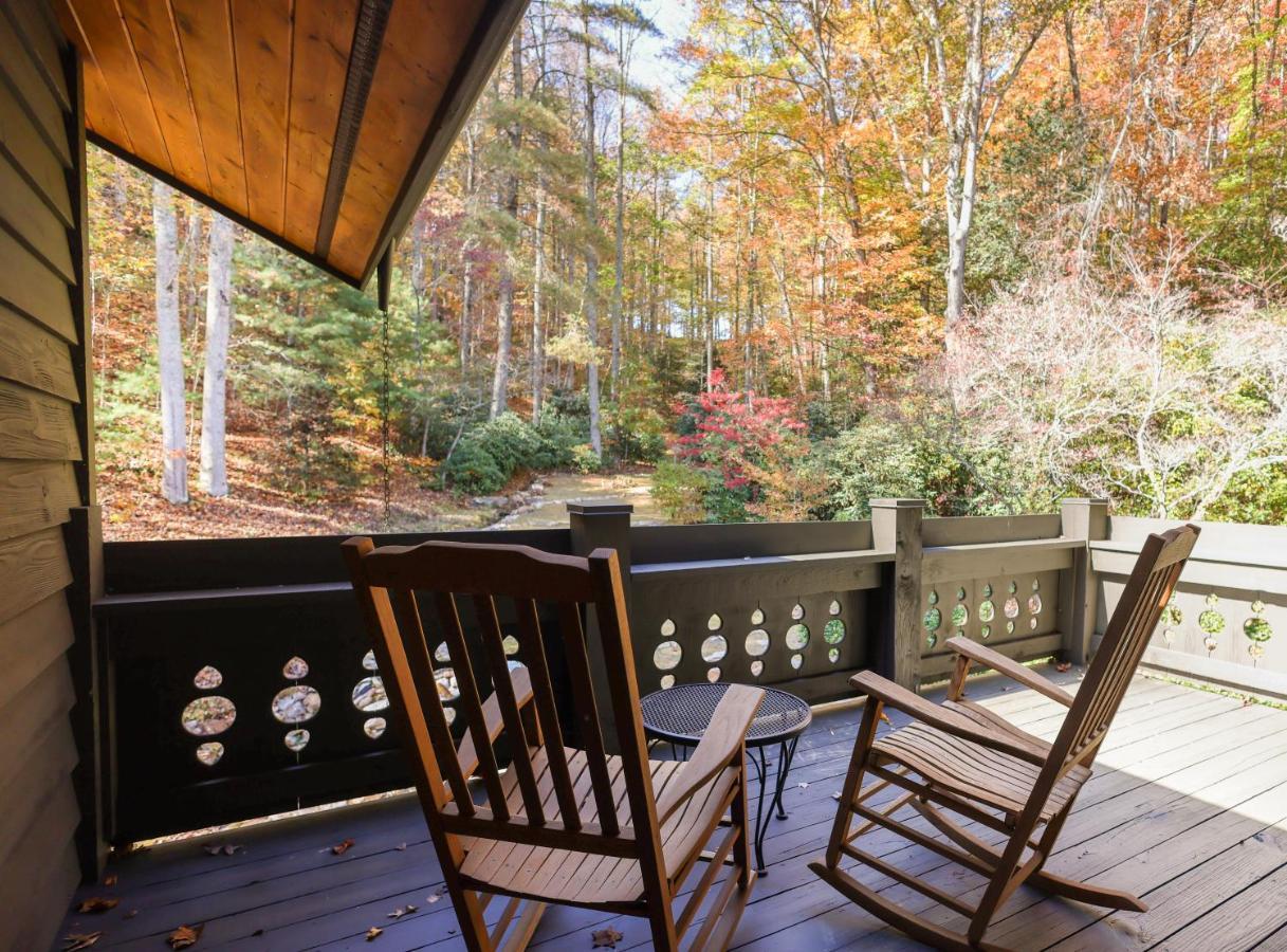 Outland Chalet & Suites Great Smoky Mountains Whittier Cameră foto